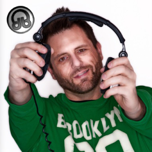 DAVID B