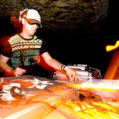 Aaron Liven