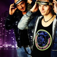 Adam Keen and Dirtywell