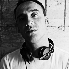 Alex Di Leo