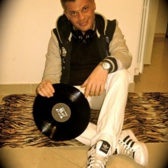 ALEX LOCO