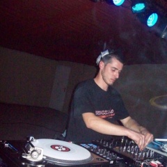 Alex Lr