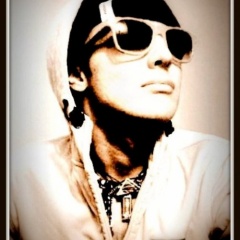 Andrew London