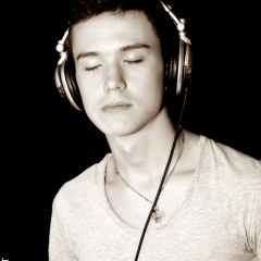 Andrew T