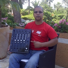 DJ ANDY PAUL