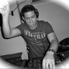 Aron Chiarella