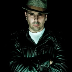 Charlie Demir