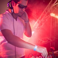 DJ Bizzi B