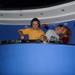 A-BOR aka DJ BOOLYA