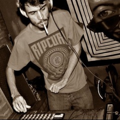 BUCKLE LIVE