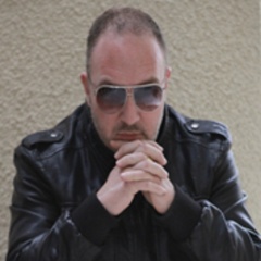 CHRIS COLOMBO