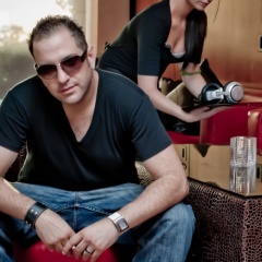 CHRIS KAY
