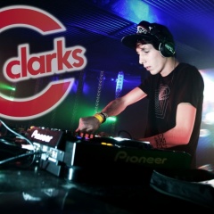 clarks(fr)