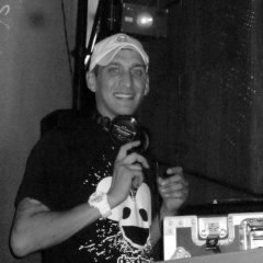 Dj Clinton Matthews