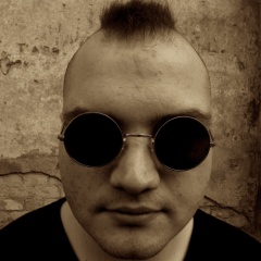 D. Carbone
