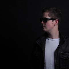 Damian R