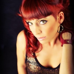 Danni B