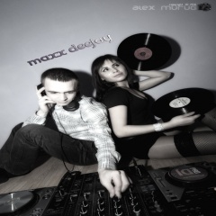 MaxX DeejaY