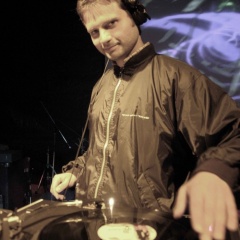 Dekades