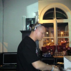 Dj Bodhi ( Adityo)