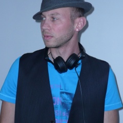 DJ GARLAT