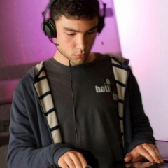DJ Henrique Freitas