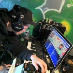 Dj Hounce