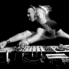 LEANDRO ELZAURDIA A.K.A DJ-LEO {ARG}