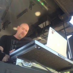 DJ POWERHOUSE( JOHN POWERS)