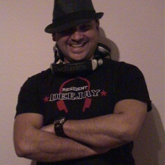 Rolando Saturno Radd