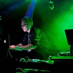 DJ3W