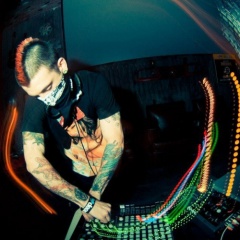 DJ 4 LMNTZ