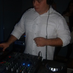 Dj_drominado