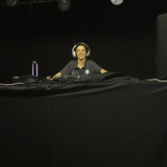 DJ ADiADi
