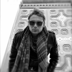 Alex V