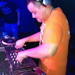 DJ CRIAS