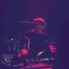 DJ CY