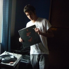 Dj Demian