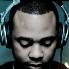DJ DEW