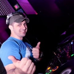 DJ DOUGLAS PENIDO