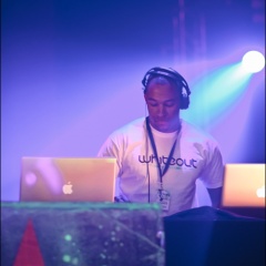 Dj Efo
