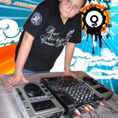 DJ Frust