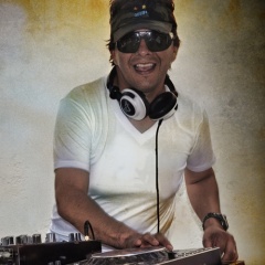 DJ Hector Carrero