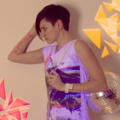 dj Hella