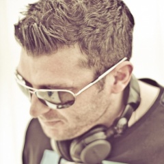 DJ Ian Denis