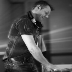 DJ Jeremy James