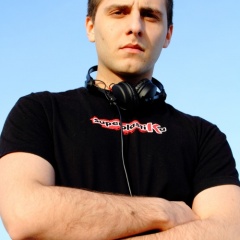 Jhon SuperplastiKa