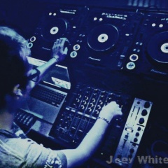 Joey White