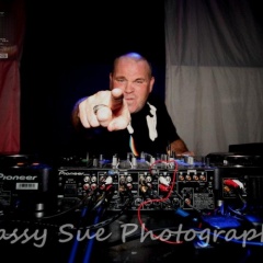 DJ JON RUSSELL