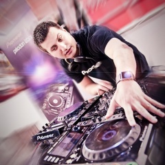 DJ KIZAMI
